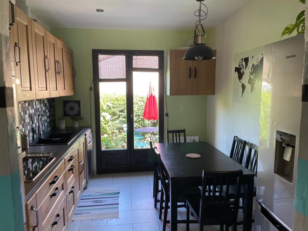 Maison Avec Jardin Крест Экстерьер фото